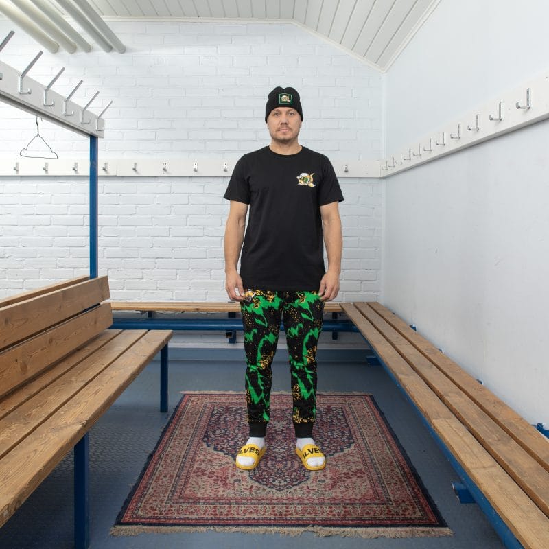 Ilves-Elvis Spaceship t-paita