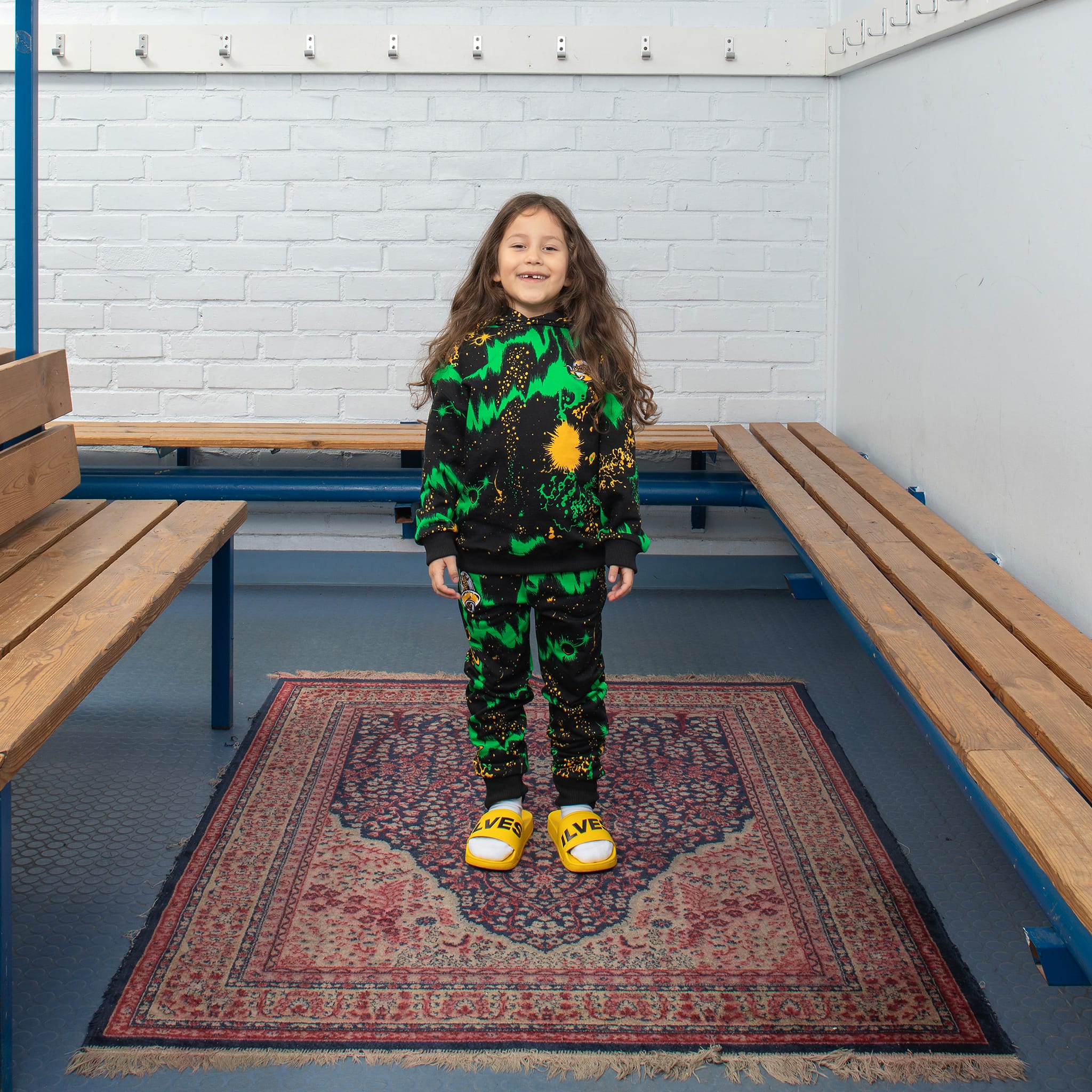 ilves_kids_hoodie Ilves-Elvis Space-collegehousut, lapset - Image 1